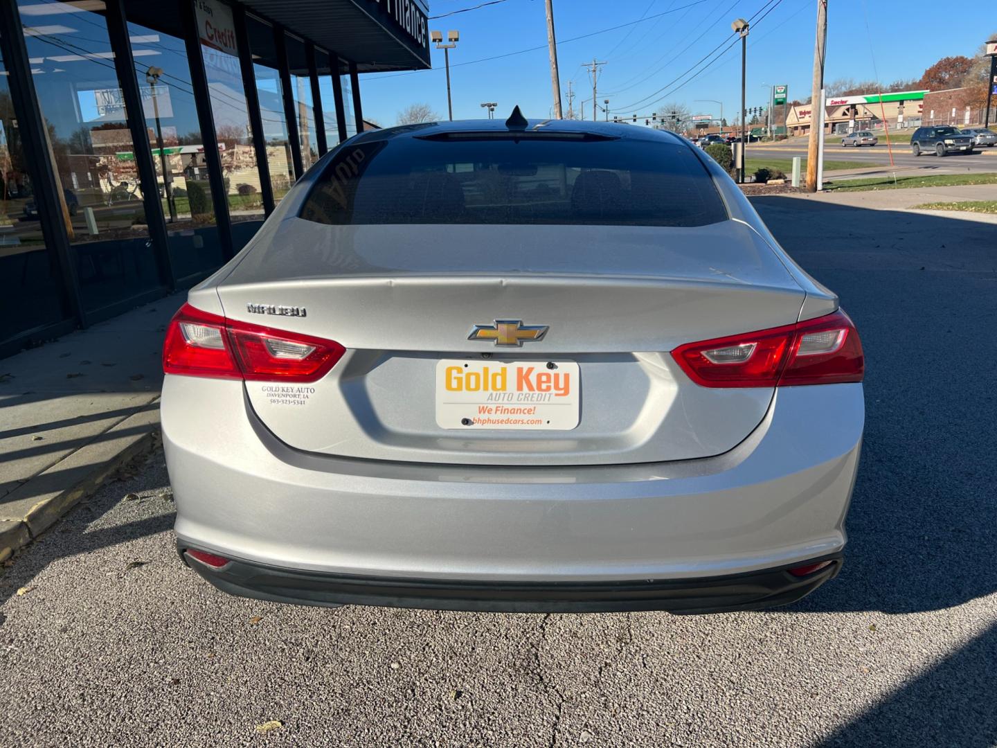 2017 Silver Ice Metallic Chevrolet Malibu LS (1G1ZB5STXHF) with an 1.5L L4 DOHC 16V engine, 6-Speed Automatic transmission, located at 1633 W Kimberly, Davenport, IA, 52806, (563) 323-5341, 41.559456, -90.598732 - Photo#4